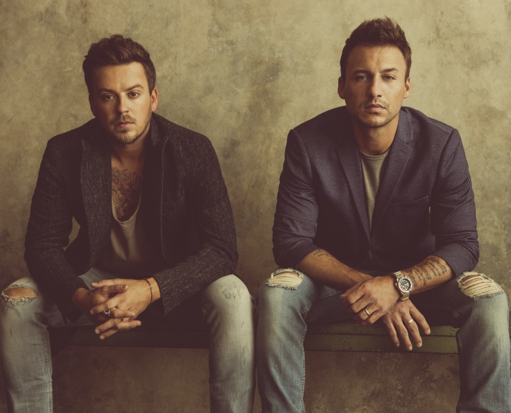 LOVE & THEFT